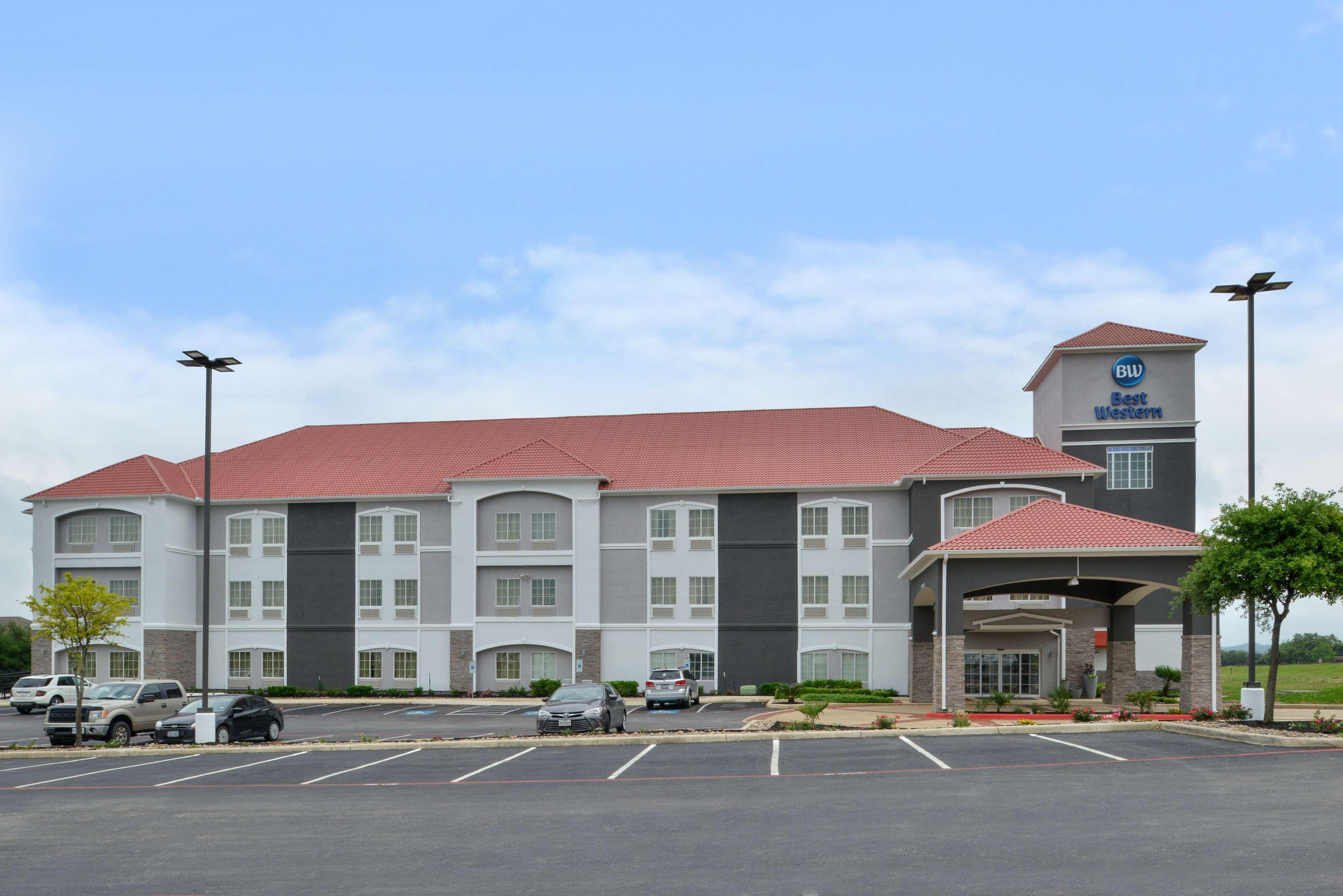 Best Western Boerne Inn & Suites Exterior photo